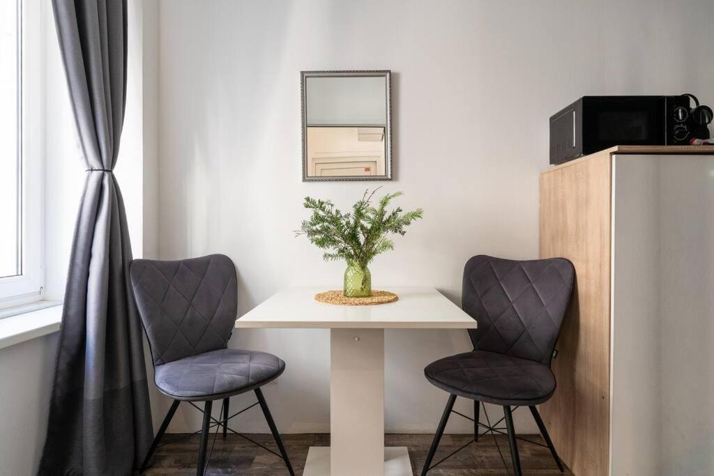 Chic Studio By City Center By Hm ウィーン エクステリア 写真